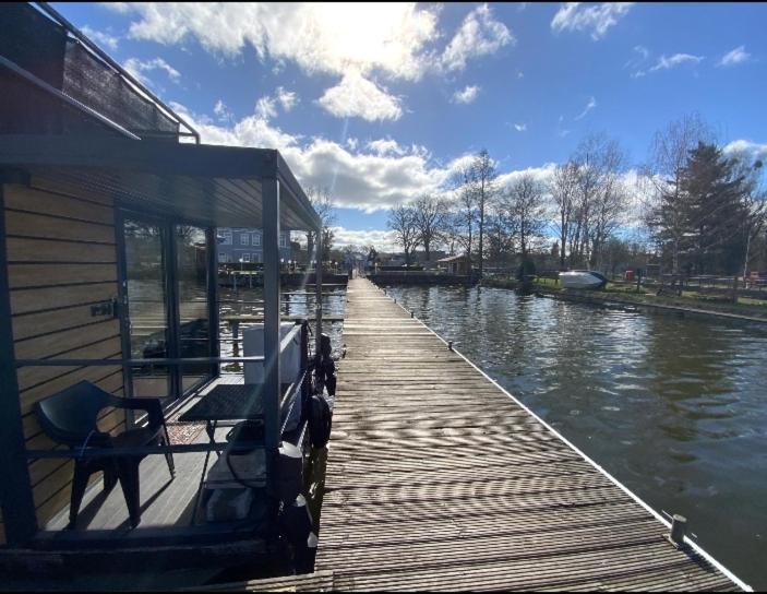 Unique Water Tiny Hausboot Für 2 Personen * Zehdenick
